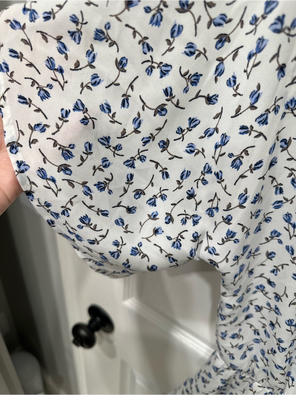 Sienna Sky White Blouse with Blue Floral Print - Picture 3 of 6